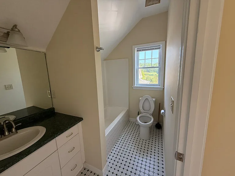 192 Turtle Pond Rd #B — Photo 7