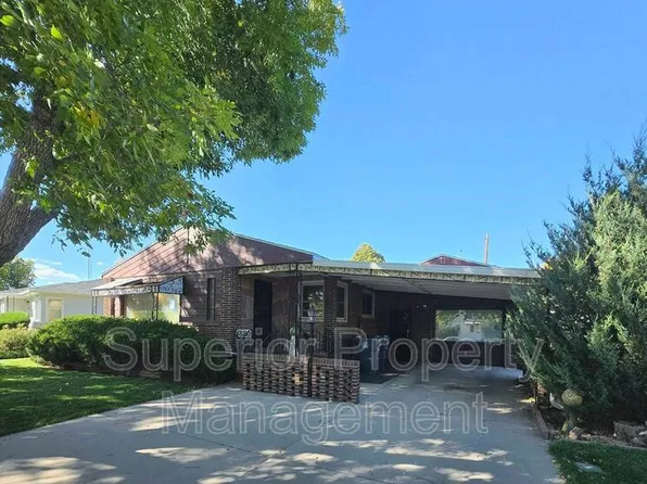1880 Oxford Dr, Cheyenne, WY 82001
