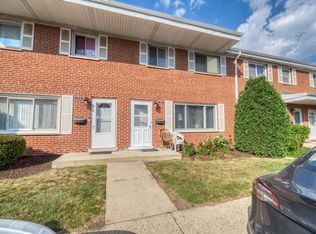 1176 N Boxwood Dr #A, Mount Prospect, IL