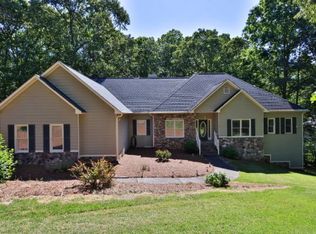 612 Apache Trl, Woodstock, GA 30189