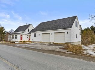 57 Phillips Rd, New Maryland, NB E3C1T7