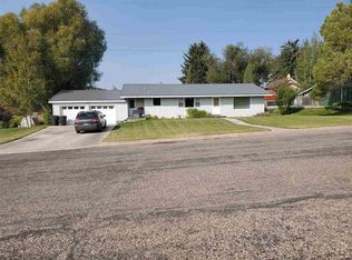 81 E 1st N, Soda Springs, ID 83276