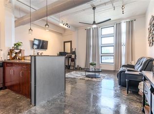 3001 Gillham Rd APT 102, Kansas City, MO 64108