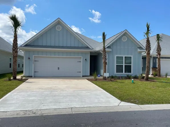 585 Vermilion Cir, Port Saint Joe, FL 32456
