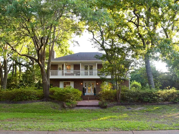 407 Arcadian Dr., Myrtle Beach, SC 29572