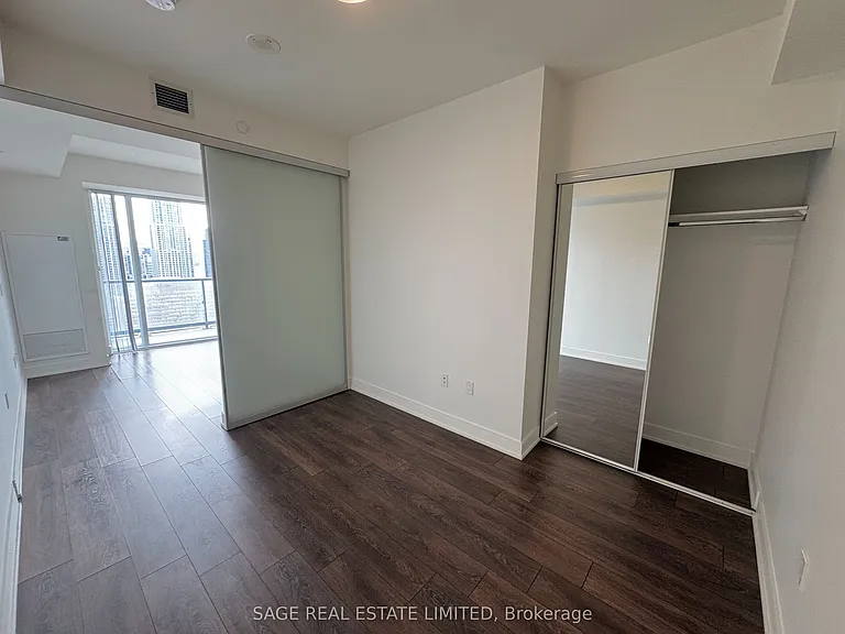 89 McGill St #2701 — Photo 26