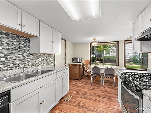 5th image of 6096 Fremont Dr