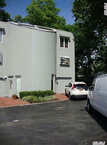 1st image of 2 Sands Ct #34