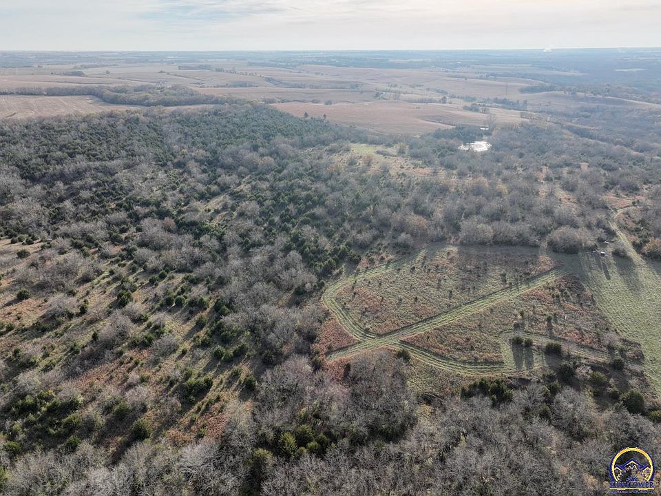 1st image of 11108 S Berryton Rd