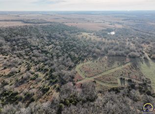 11108 S Berryton Rd, Carbondale, KS 66414