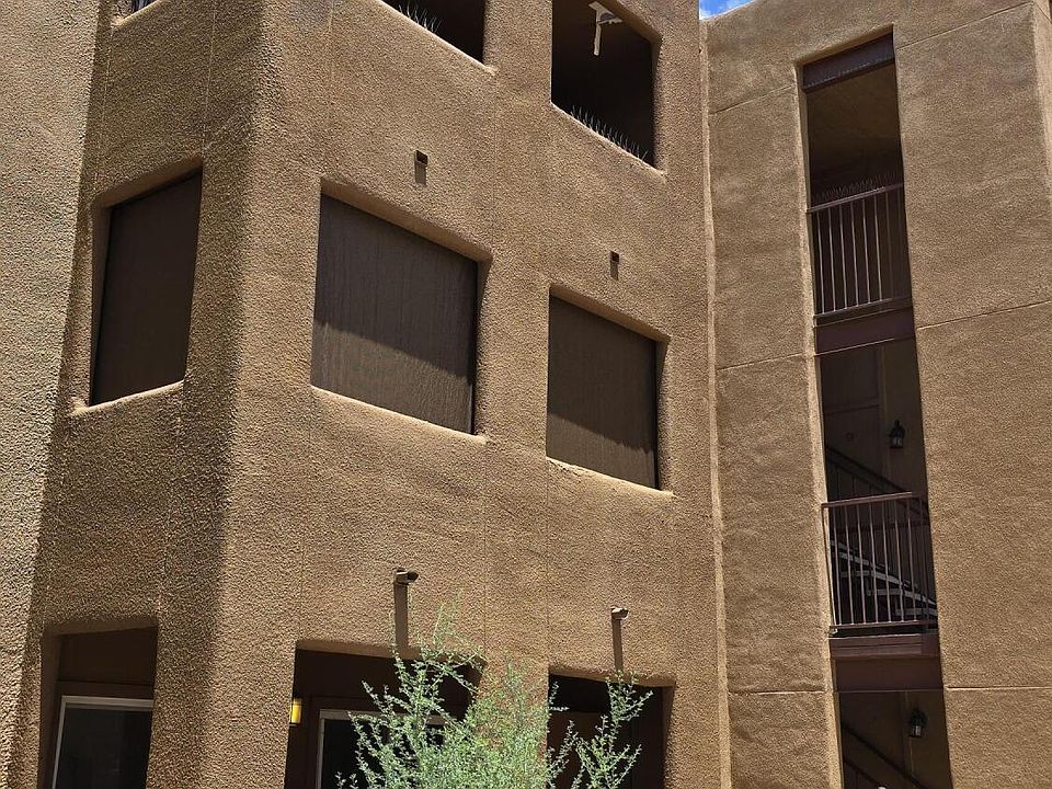 1st image of 1810 E Blacklidge Dr APT 114