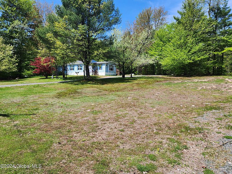 3rd image of 218A Northville Road