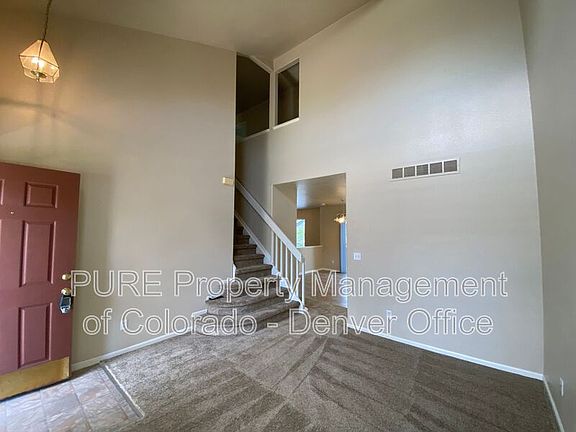 4th image of 2573 Cove Creek Ct