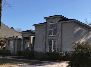 627 Stoneleigh Ct, Chesapeake, VA 23322