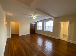 34 Chestnut St #26, Worcester, MA 01609