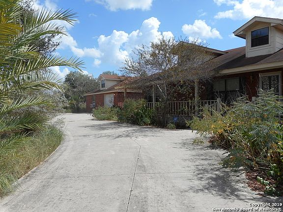 4th image of 589 Covey Dr