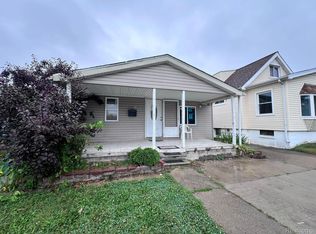 1470 Champaign Rd, Lincoln Park, MI 48146