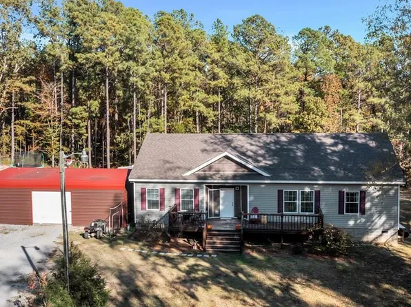 508 Andrews Chapel Rd, Hodges, SC 29653
