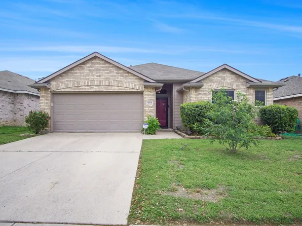 4724 Barnhill Ln, Fort Worth, TX 76135