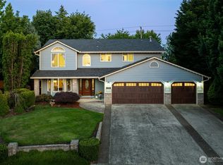 1732 NW 29th Cir, Camas, WA 98607