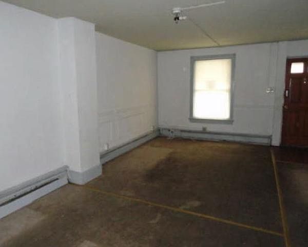 2nd image of 239 Charles St