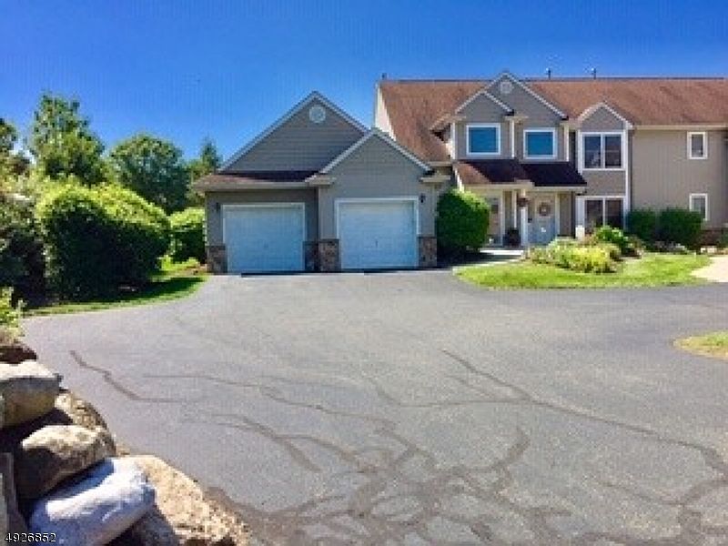 1st image of 119 Bourne Cir #902