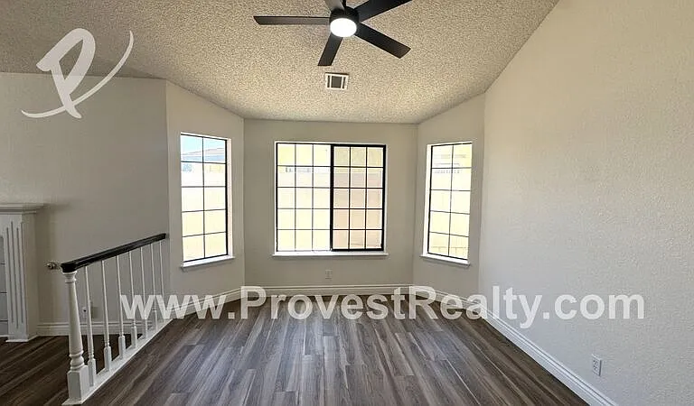 13000 Norfolk Ln — Photo 8