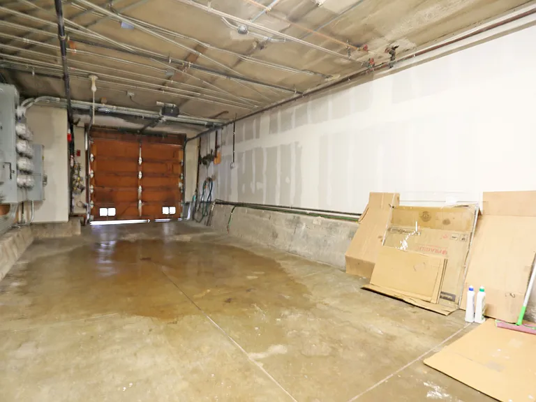 245 11th Ave #1 — Photo 15