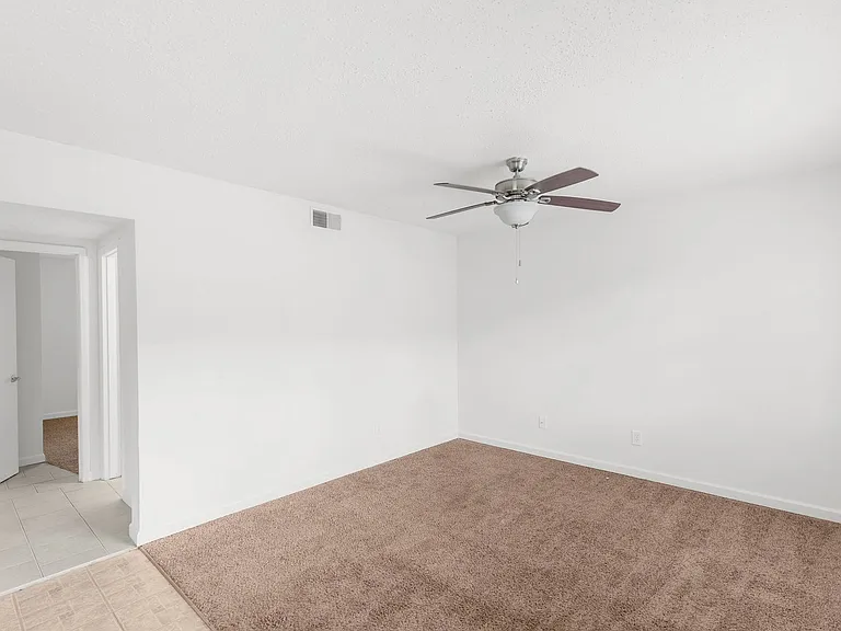 Piedmont Terrace — Photo 24