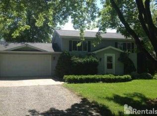 9185 Linden Rd, Swartz Creek, MI 48473