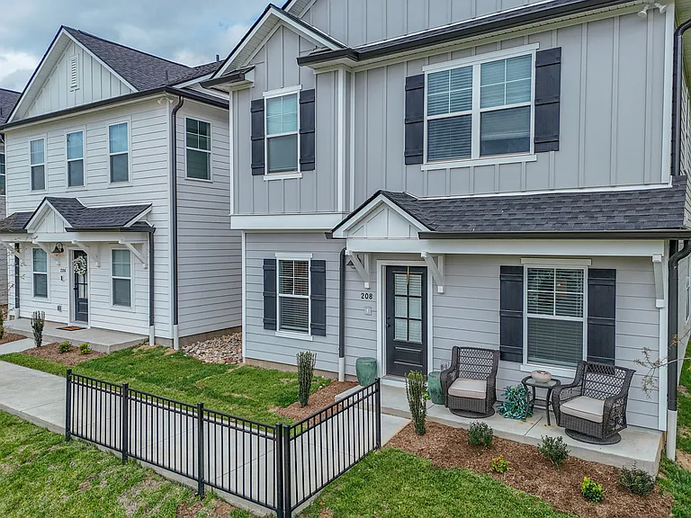 1801 Townhomes — Photo 49