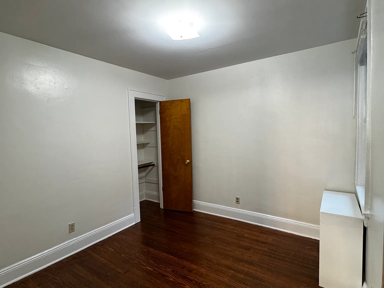 53 Johnston Ave — Photo 2