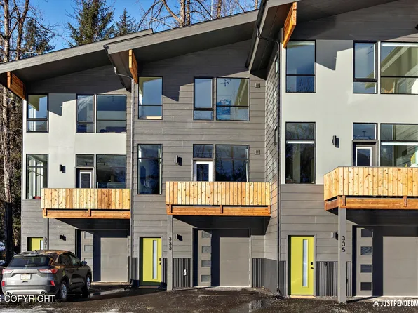 333 Hightower Rd Unit 7, Girdwood, AK 99587