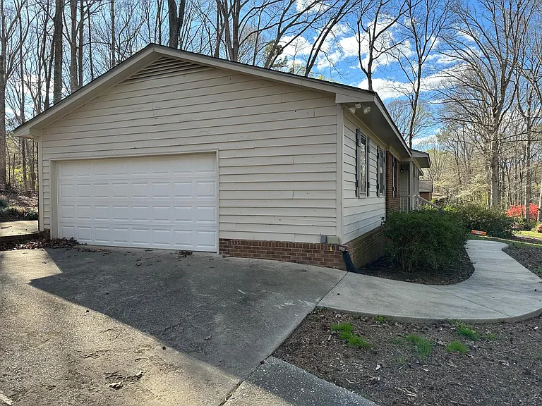 144 Fern Forest Dr — Photo 18