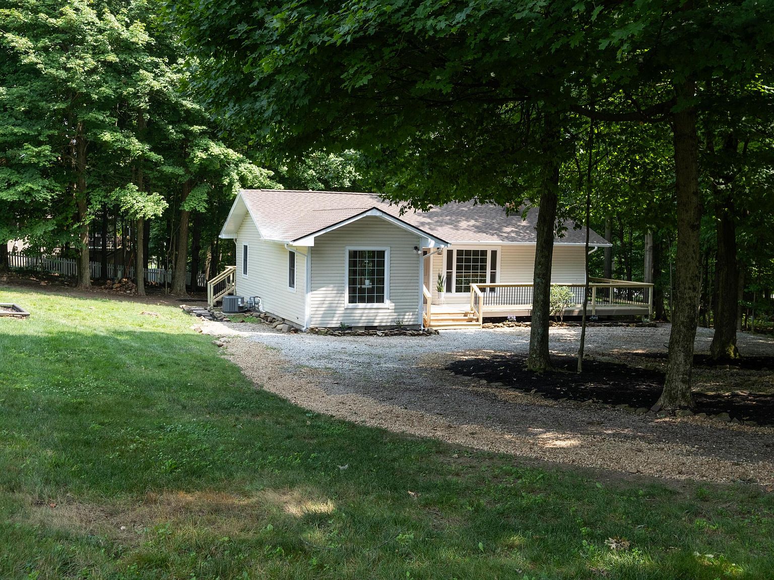 1572 Apple Valley Dr, Howard, OH 43028 Zillow