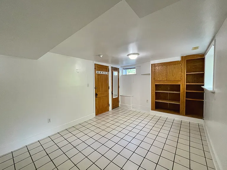 415 Felch St — Photo 12