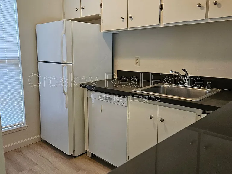 1349 Tree Garden Pl — Photo 7