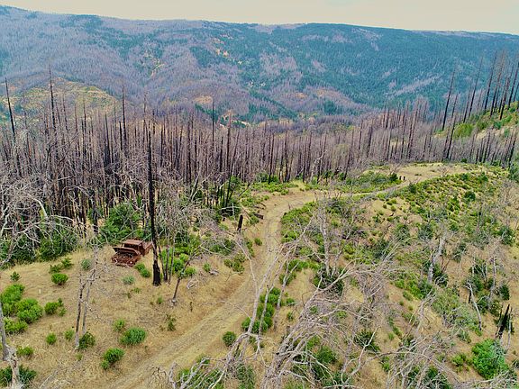 2nd image of 1581 Marshall Rock Rd