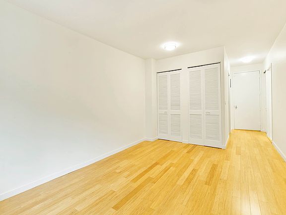 3rd image of 150 E 85th St APT 3C