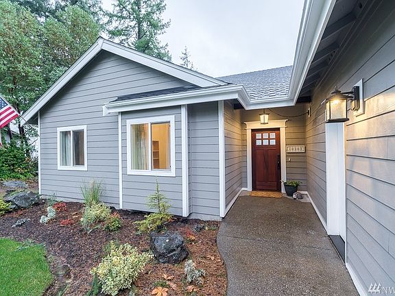 3rd image of 10203 124th Ave N