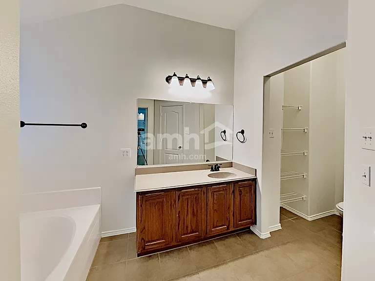 6412 Spring Ranch Dr — Photo 15