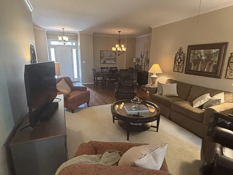 1209 Ivy Brook Cir — Photo 25