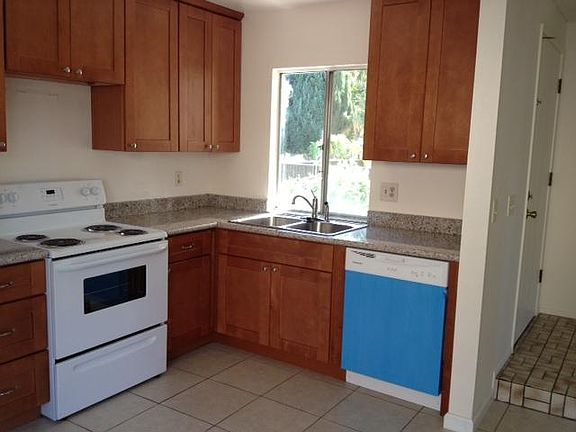 2nd image of 1173 Tofts Dr
