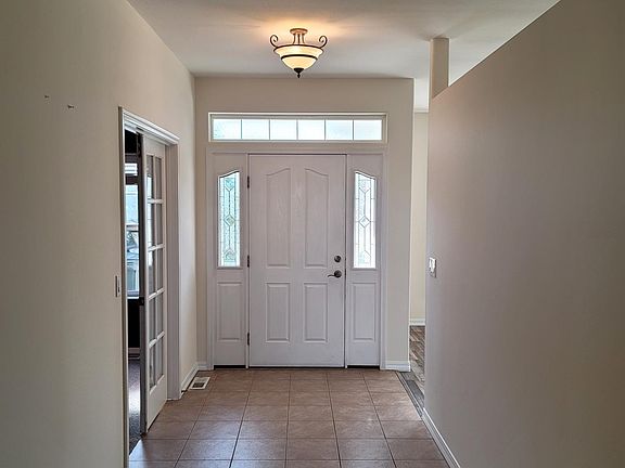 Front door entery