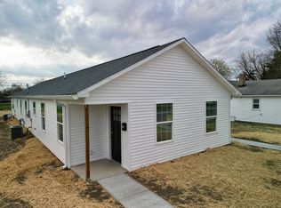 836 Maple St #A, Tipton, IN 46072