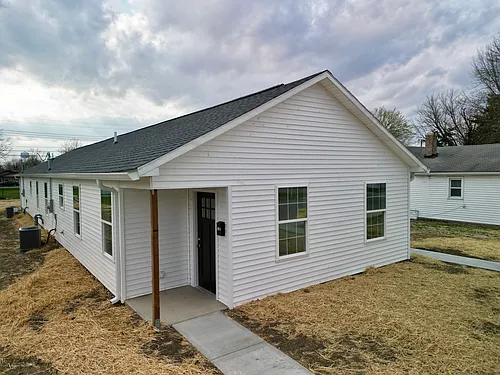 836 Maple St #A Photo 1
