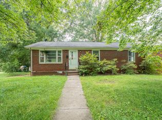 846 Crestway Dr, Newton, NC 28658