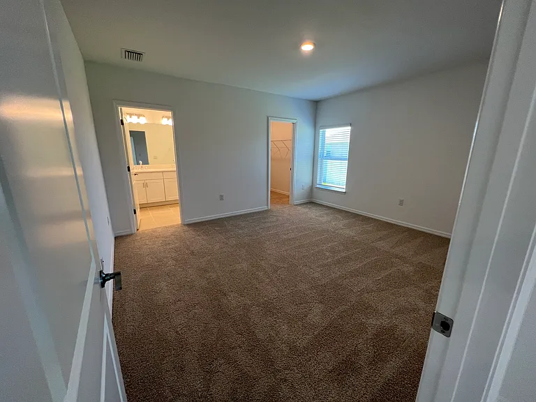 326 SW 31st Ave — Photo 7