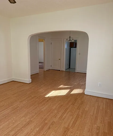 Entrance to dining room