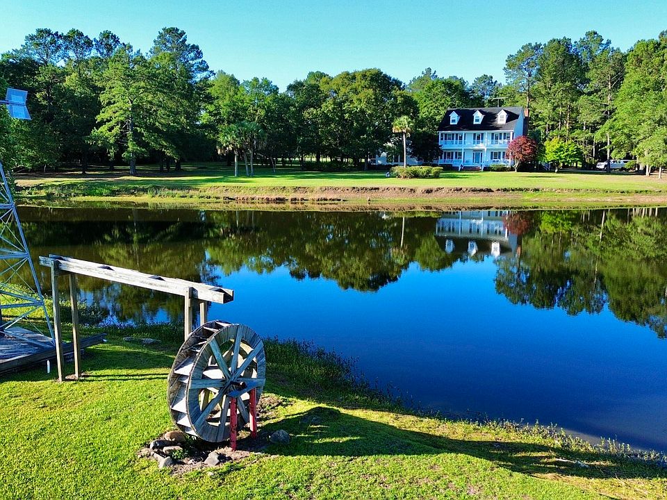 1st image of 701 Truluck Vineyards Rd